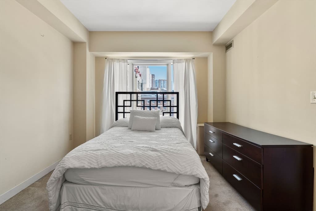 1 Nassau St # 1002, Boston MA 02111 photo 8