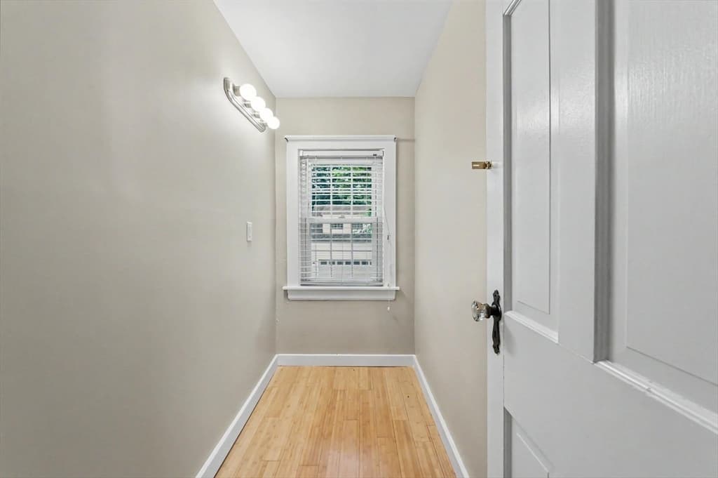 540 Concord St, Manchester NH 03104 photo 32