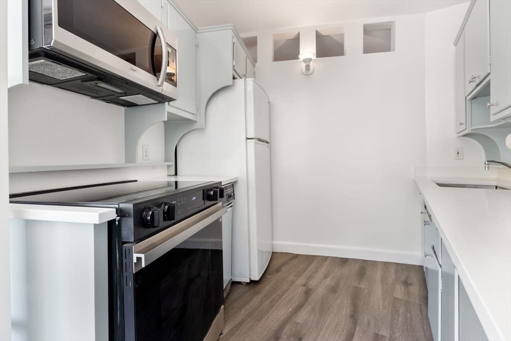 50 Follen Street # 406, Cambridge MA 02138 photo 10