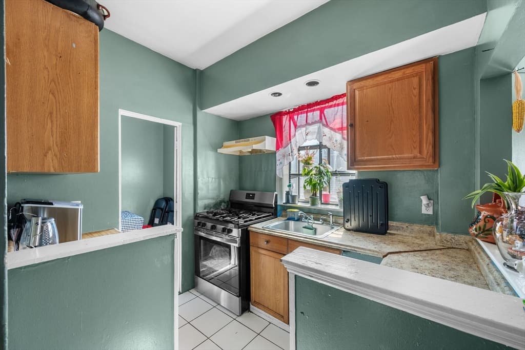 101 Eutaw Ave, Lynn MA 01902 photo 17