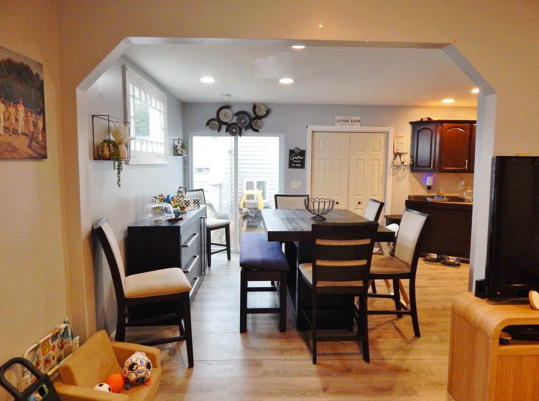 Single Family Residence at 167 Washington St, New Bedford MA 02740, photo 12 of 42