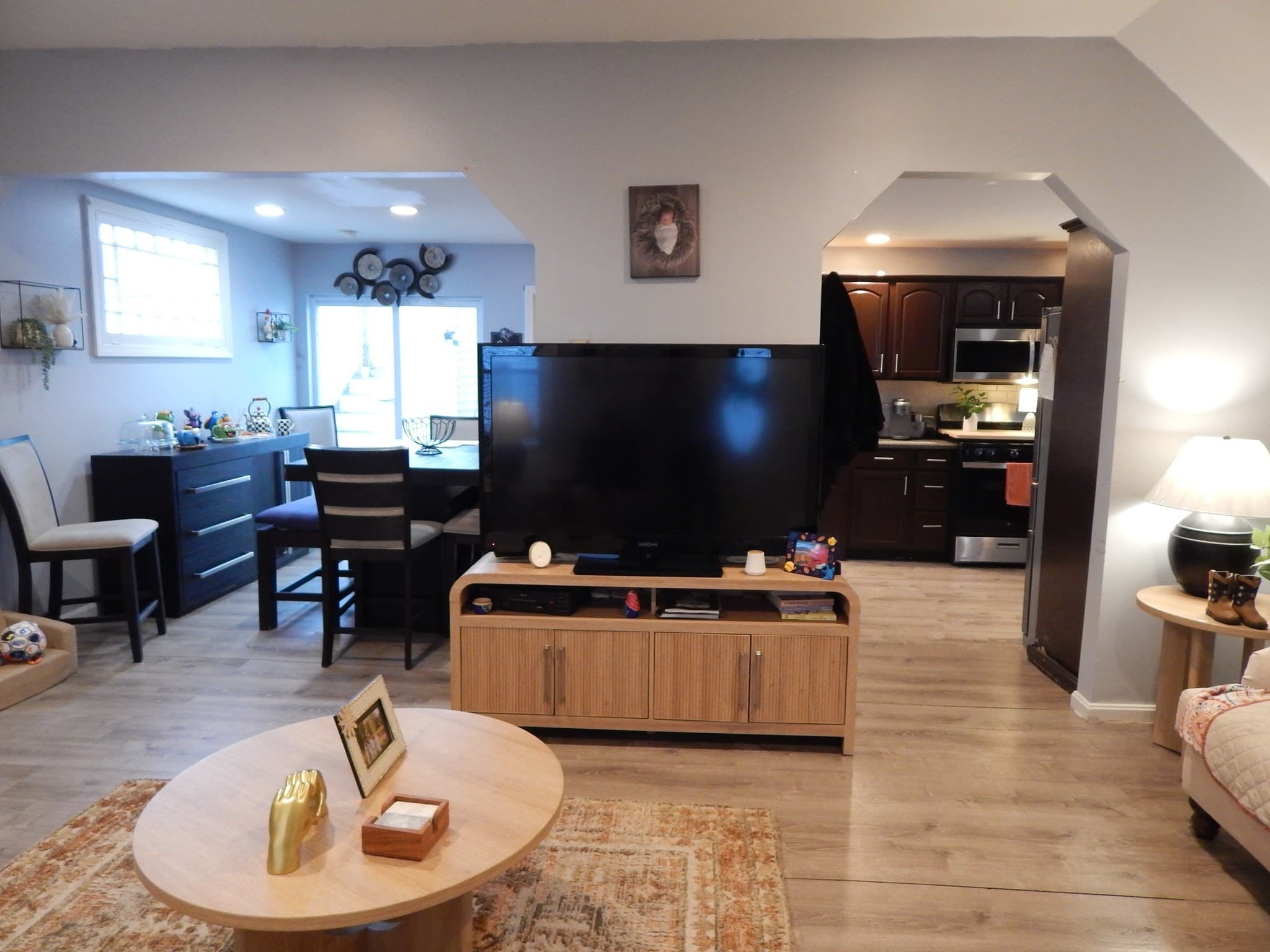 Single Family Residence at 167 Washington St, New Bedford MA 02740, photo 10 of 42