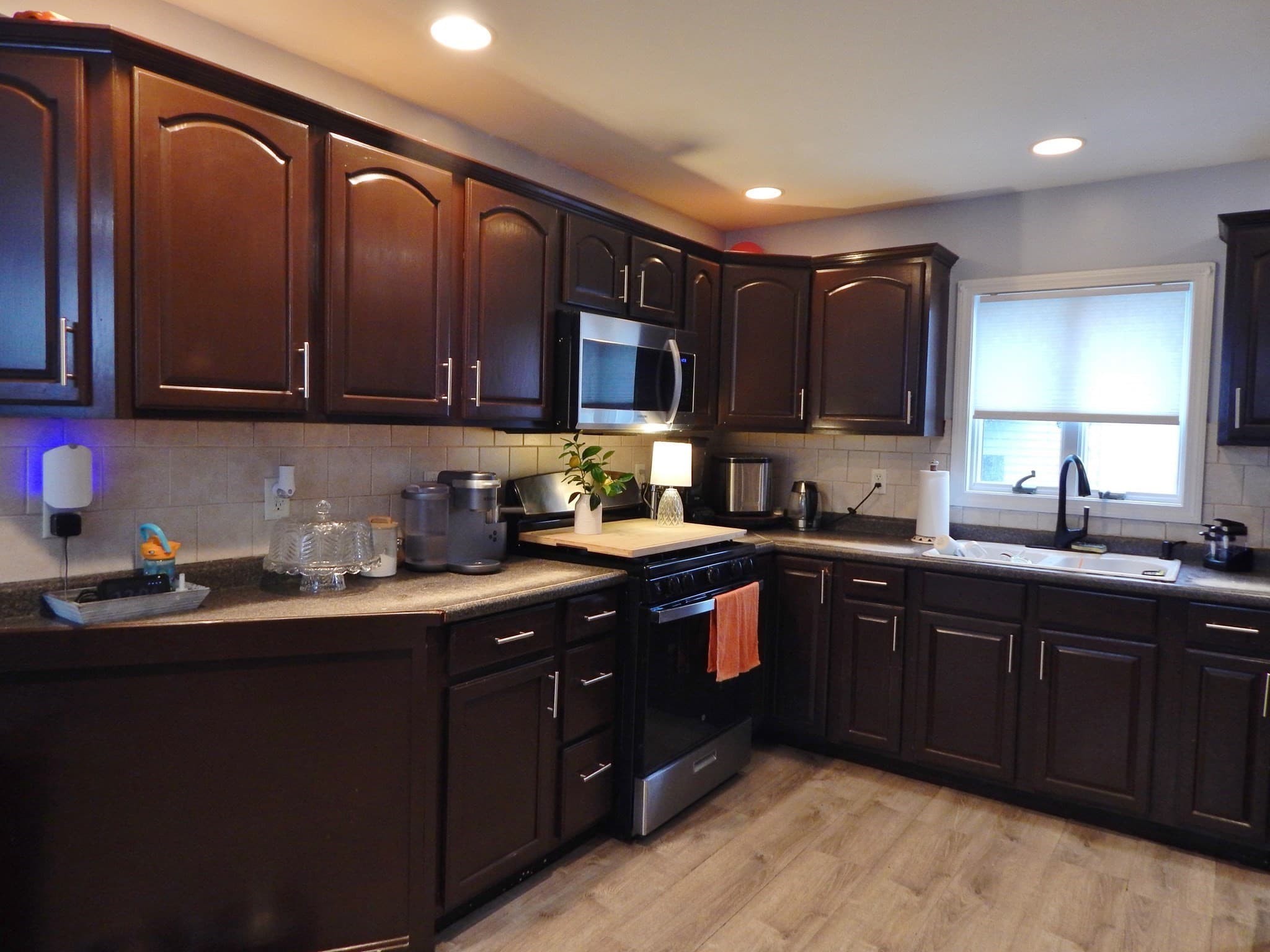 Single Family Residence at 167 Washington St, New Bedford MA 02740, photo 14 of 42