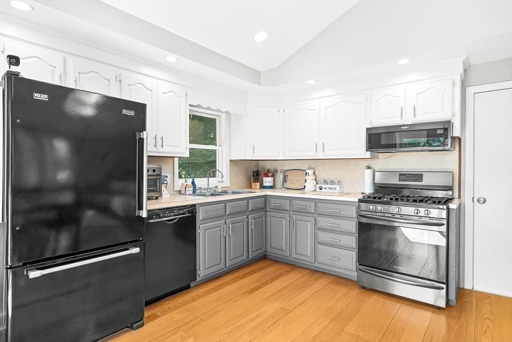 8 Haskell Rd, Pepperell MA 01463 photo 13