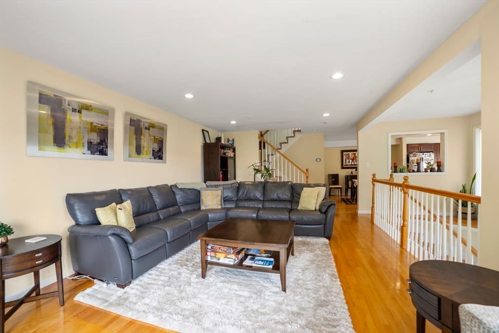 Condominium at 405 America Blvd # 405, Ashland MA 01721, photo 4 of 28