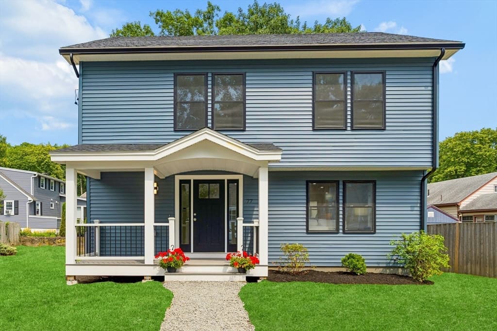 77 Hurd St, Lynn MA 01905