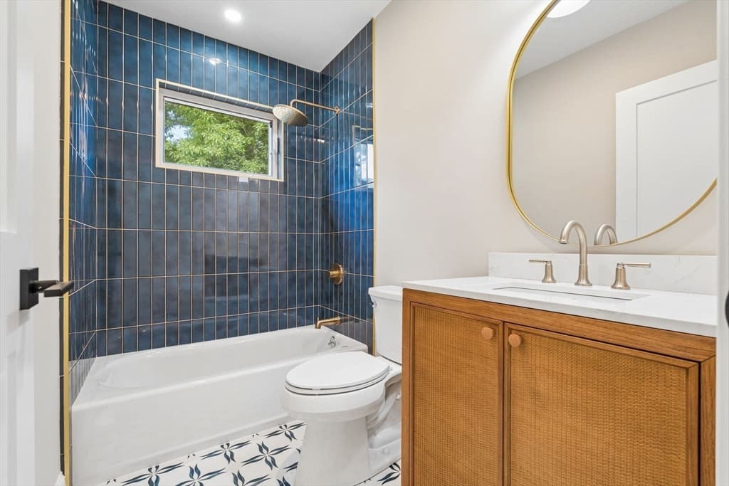 77 Hurd St, Lynn MA 01905 photo 25
