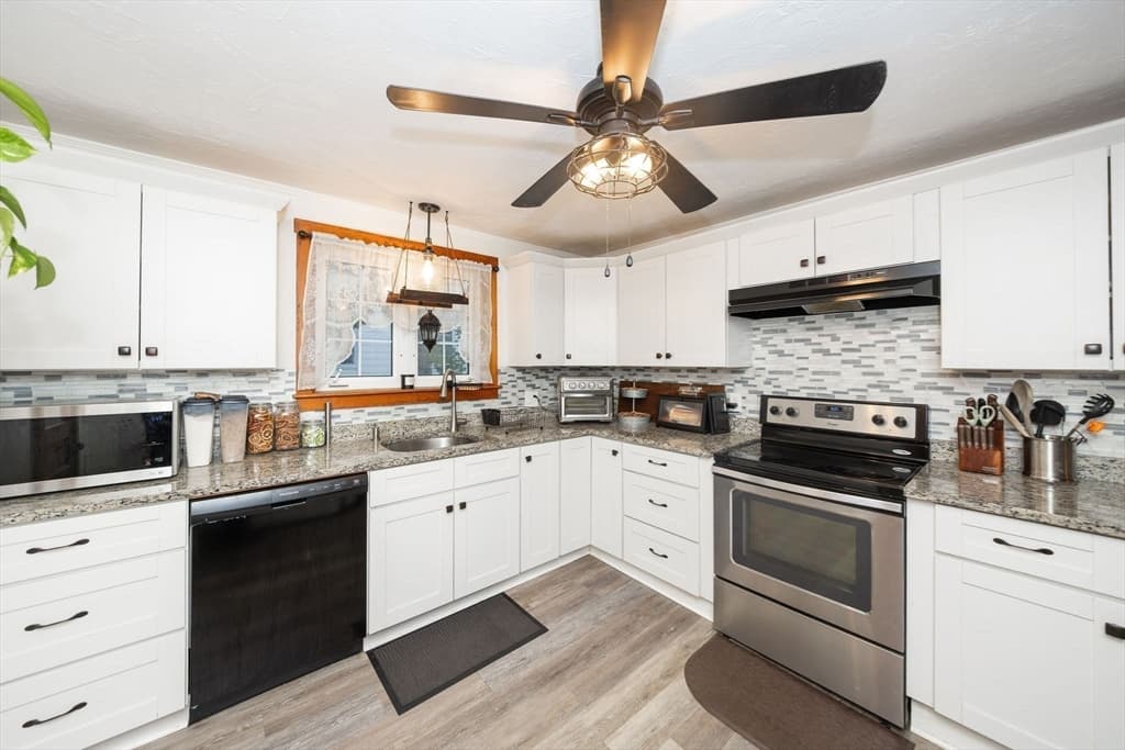 508 Vernon Ave, Barre MA 01074 photo 3