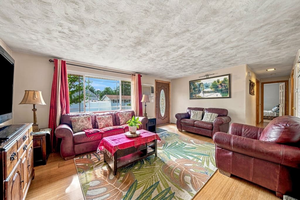 34 Joseph, Braintree MA 02184 photo 6
