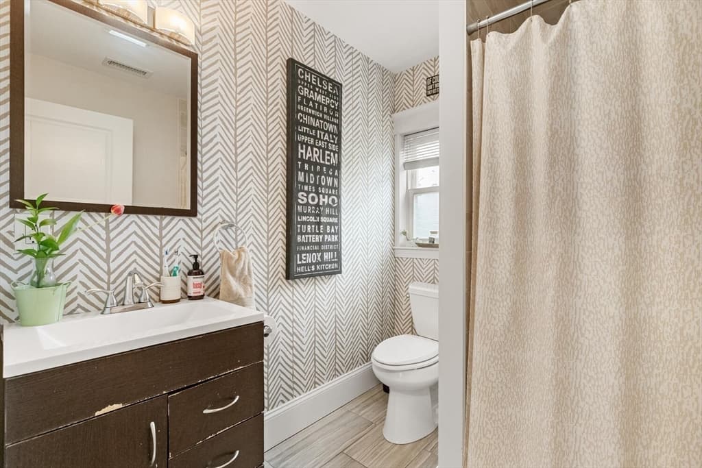 3 N Munroe Ter, Boston MA 02122 photo 16