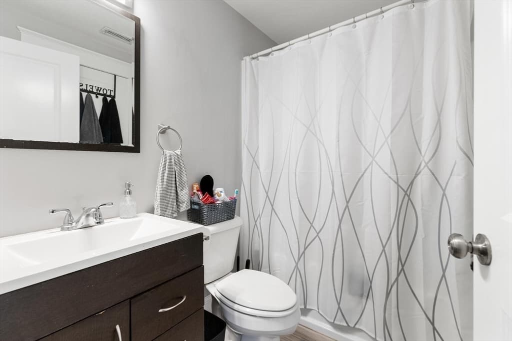3 N Munroe Ter, Boston MA 02122 photo 8