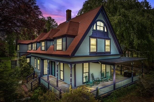 2839 Main St, Barnstable MA 02630