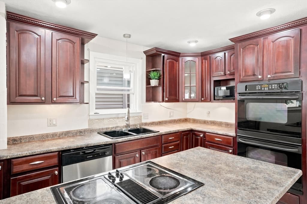 17 Basset St, Lynn MA 01902 photo 14