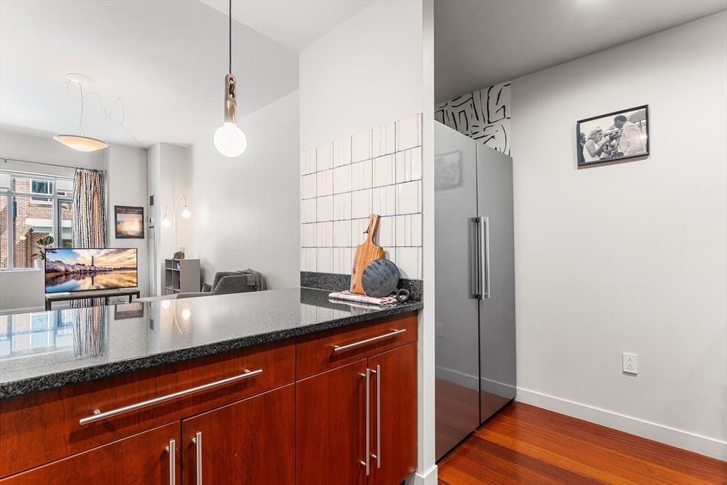 17 Otis St # 105, Cambridge MA 02141 photo 5