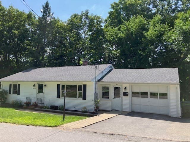 Single Family Residence at 82 Walnut St, North Brookfield MA 01535, North Brookfield, photo 2 of 42