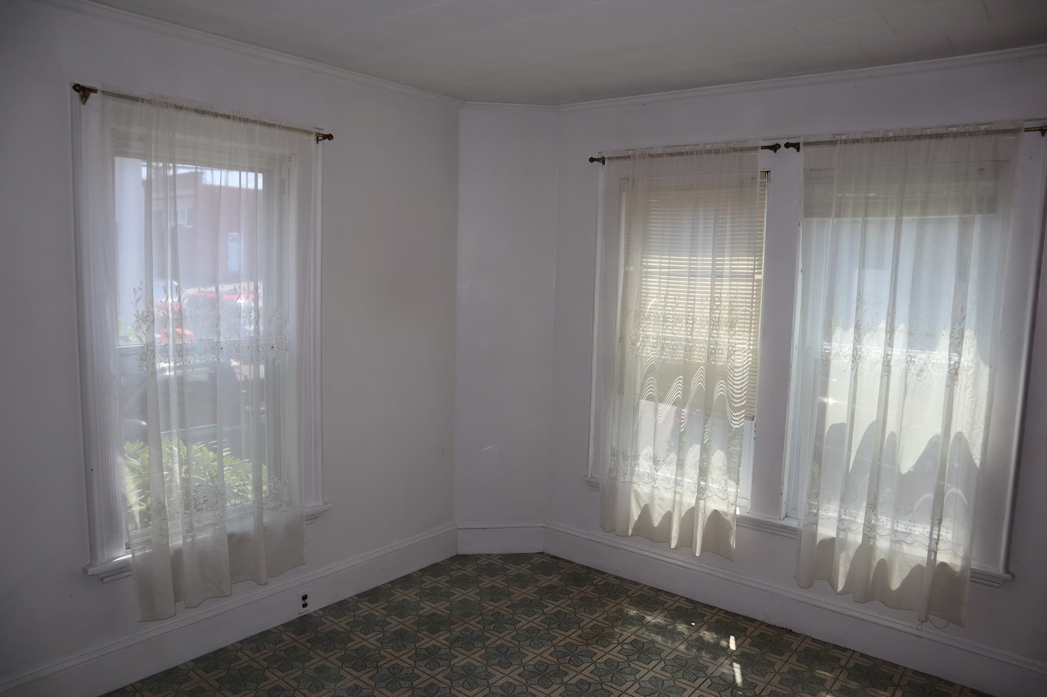 2 Family - 2 Units Up/Down at 7-R W Dane St, Beverly MA 01915, Beverly, photo 23 of 42