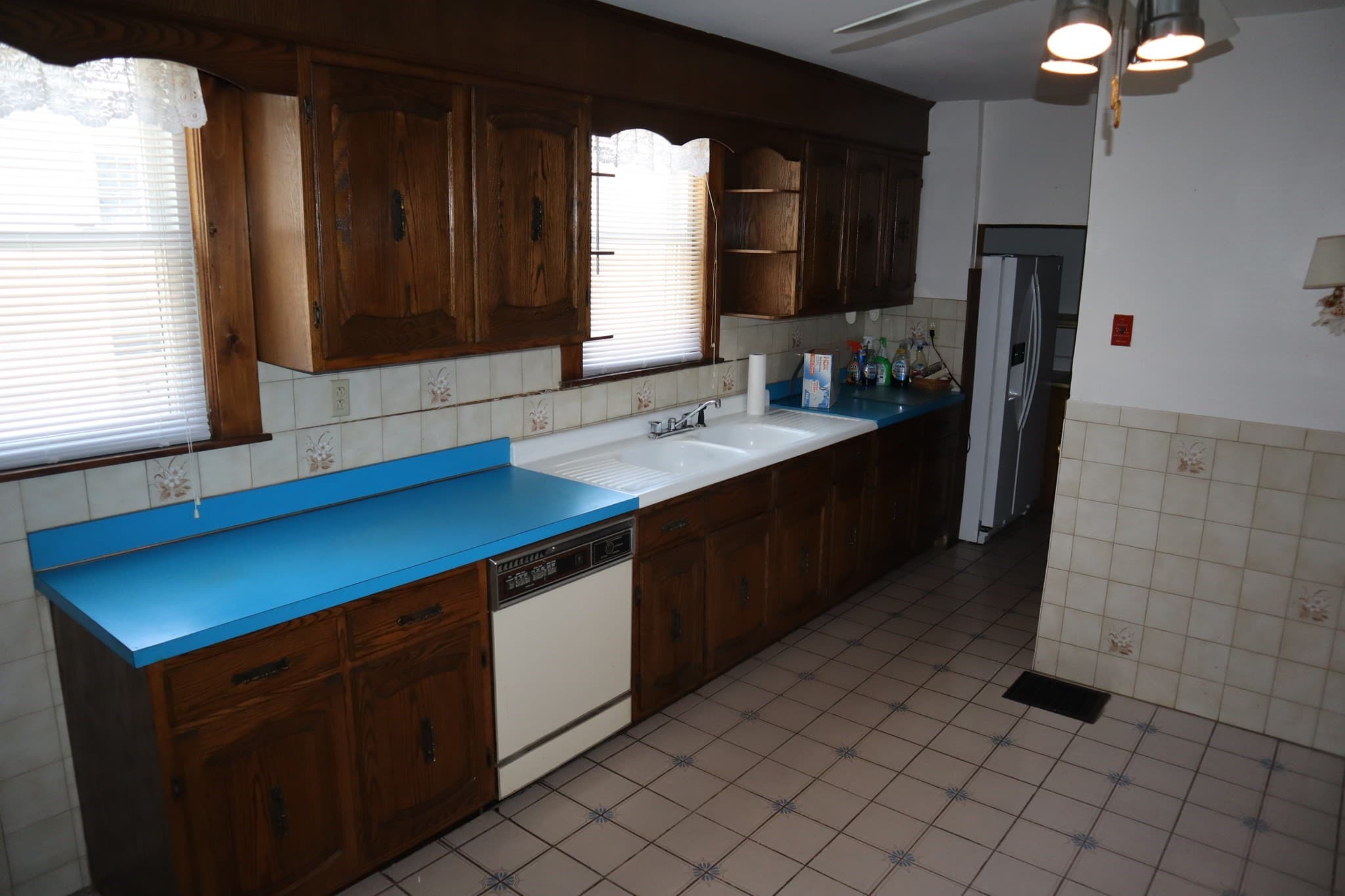 2 Family - 2 Units Up/Down at 7-R W Dane St, Beverly MA 01915, Beverly, photo 13 of 42