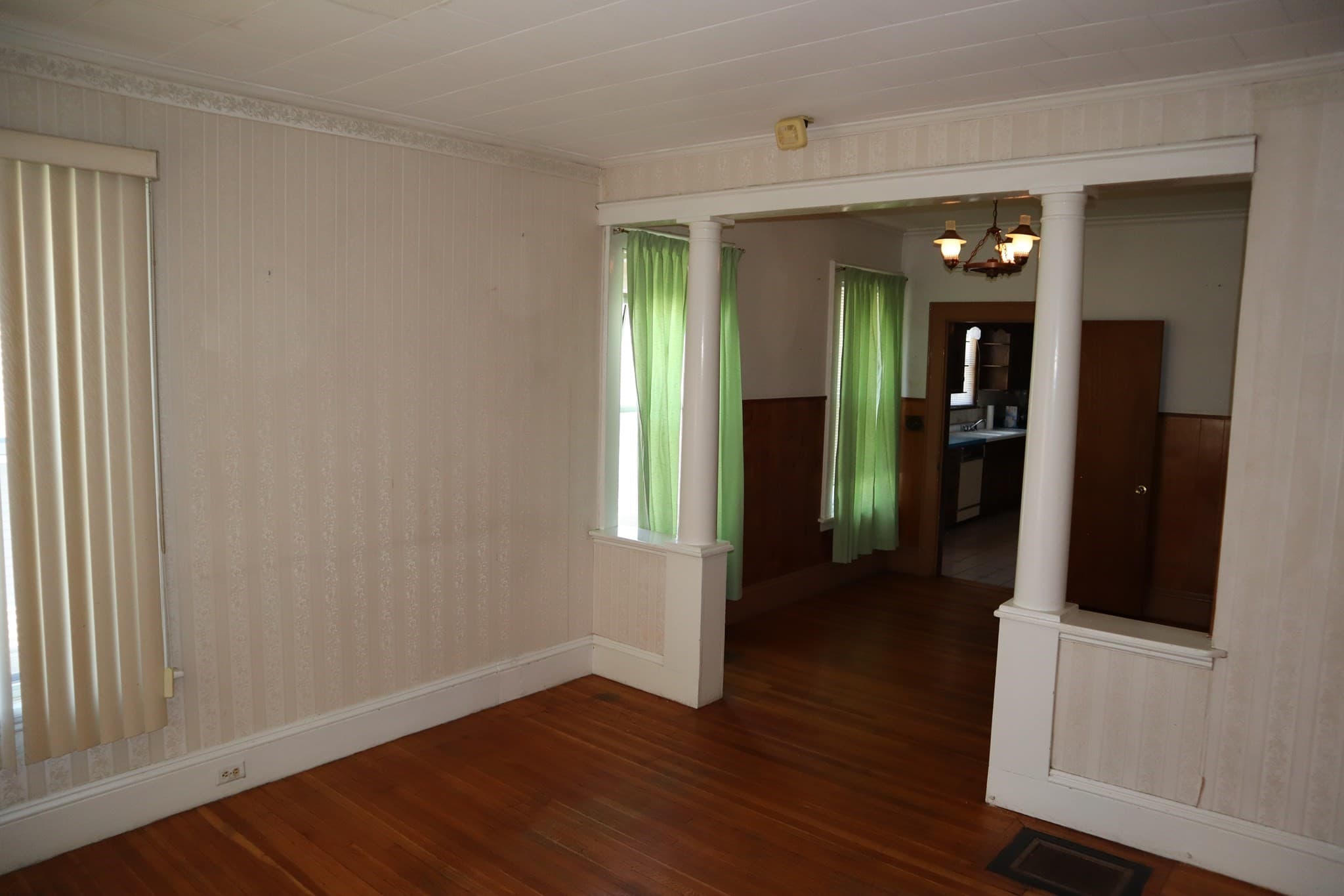 2 Family - 2 Units Up/Down at 7-R W Dane St, Beverly MA 01915, Beverly, photo 20 of 42