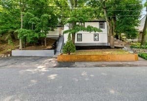 9 Walden Pond Ave, Saugus MA 01906 photo 3