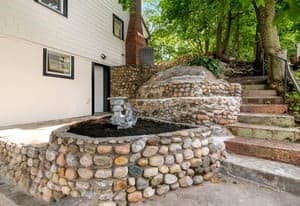 9 Walden Pond Ave, Saugus MA 01906 photo 5