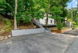 9 Walden Pond Ave, Saugus MA 01906 photo 4