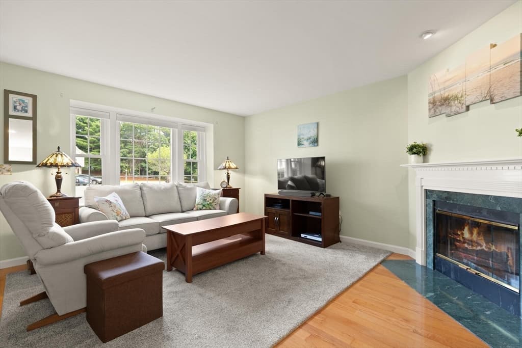 27 E Brookfield Drive, Groton MA 01450 photo 3