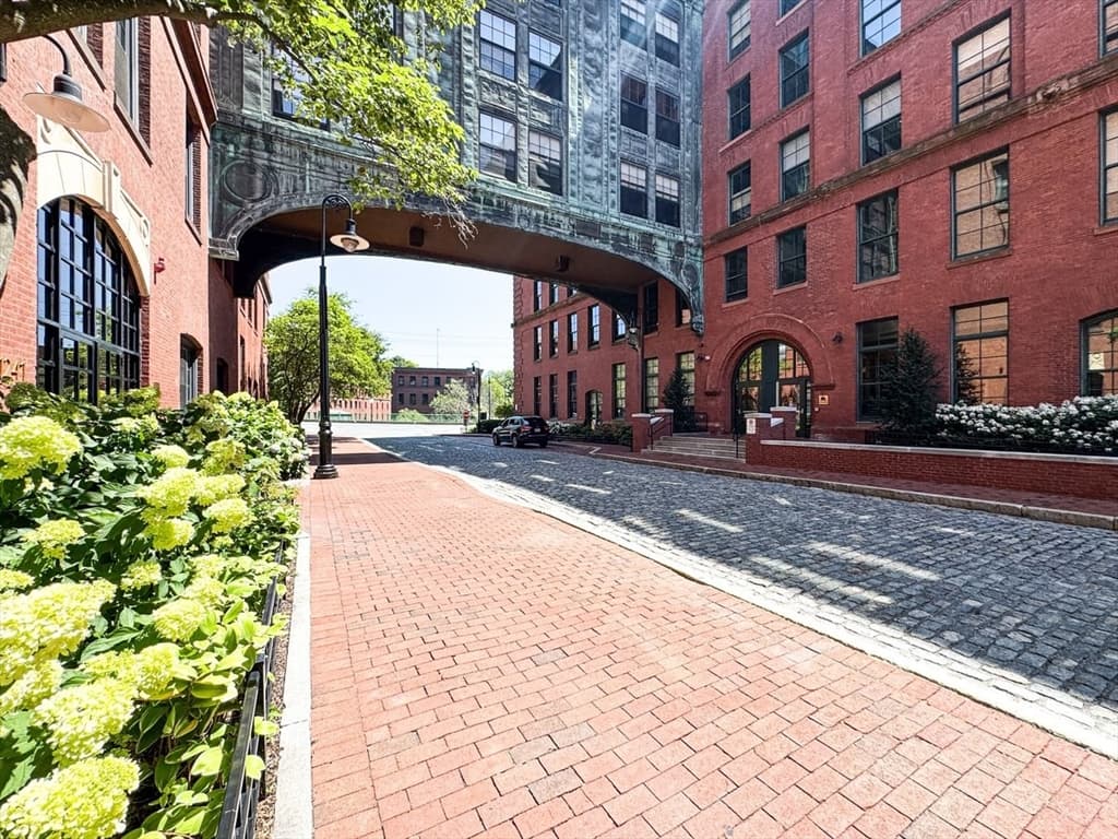 1245 Adams Street # 508, Boston MA 02124 photo 3