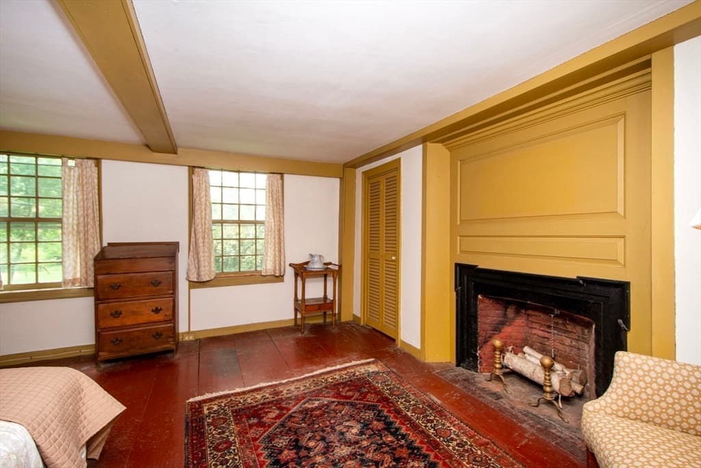 374 High St, Pembroke MA 02359 photo 13