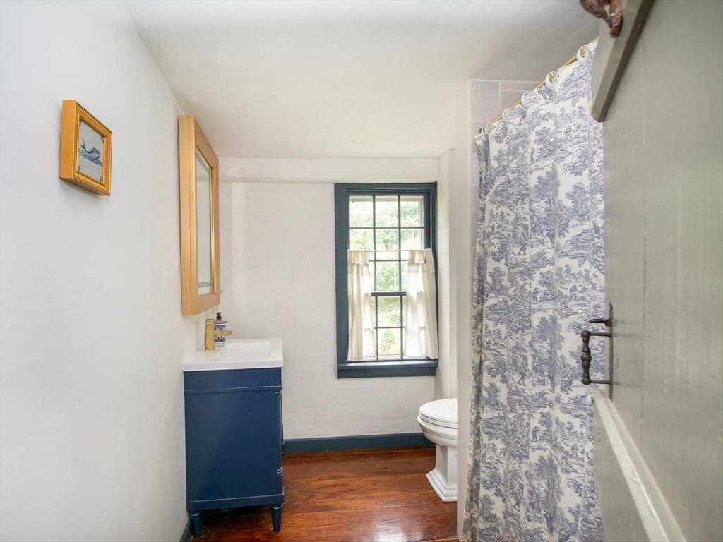 374 High St, Pembroke MA 02359 photo 16