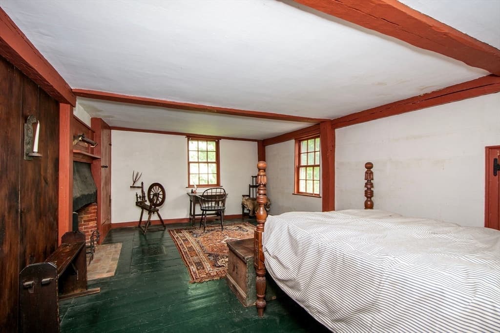 374 High St, Pembroke MA 02359 photo 14