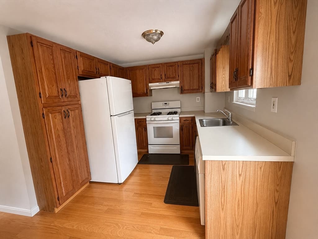 161 Winter St # 22, Hanson MA 02341 photo 2