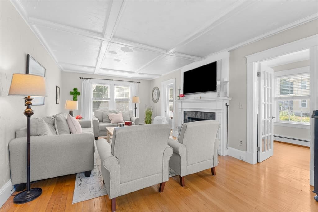 76 Morse Ave, Brockton MA 02301 photo 5