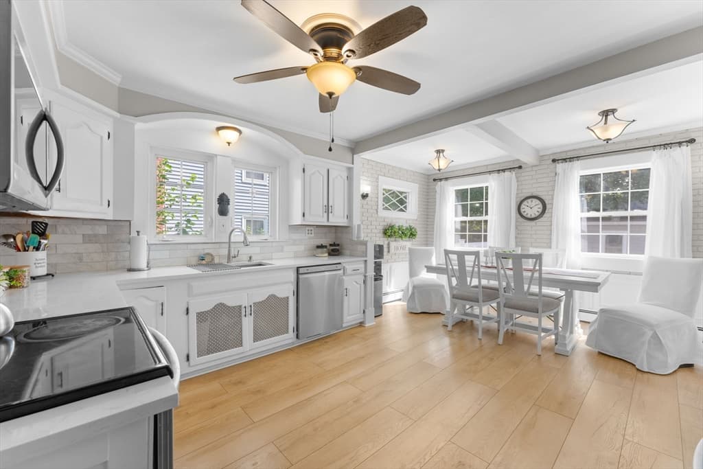 76 Morse Ave, Brockton MA 02301 photo 10