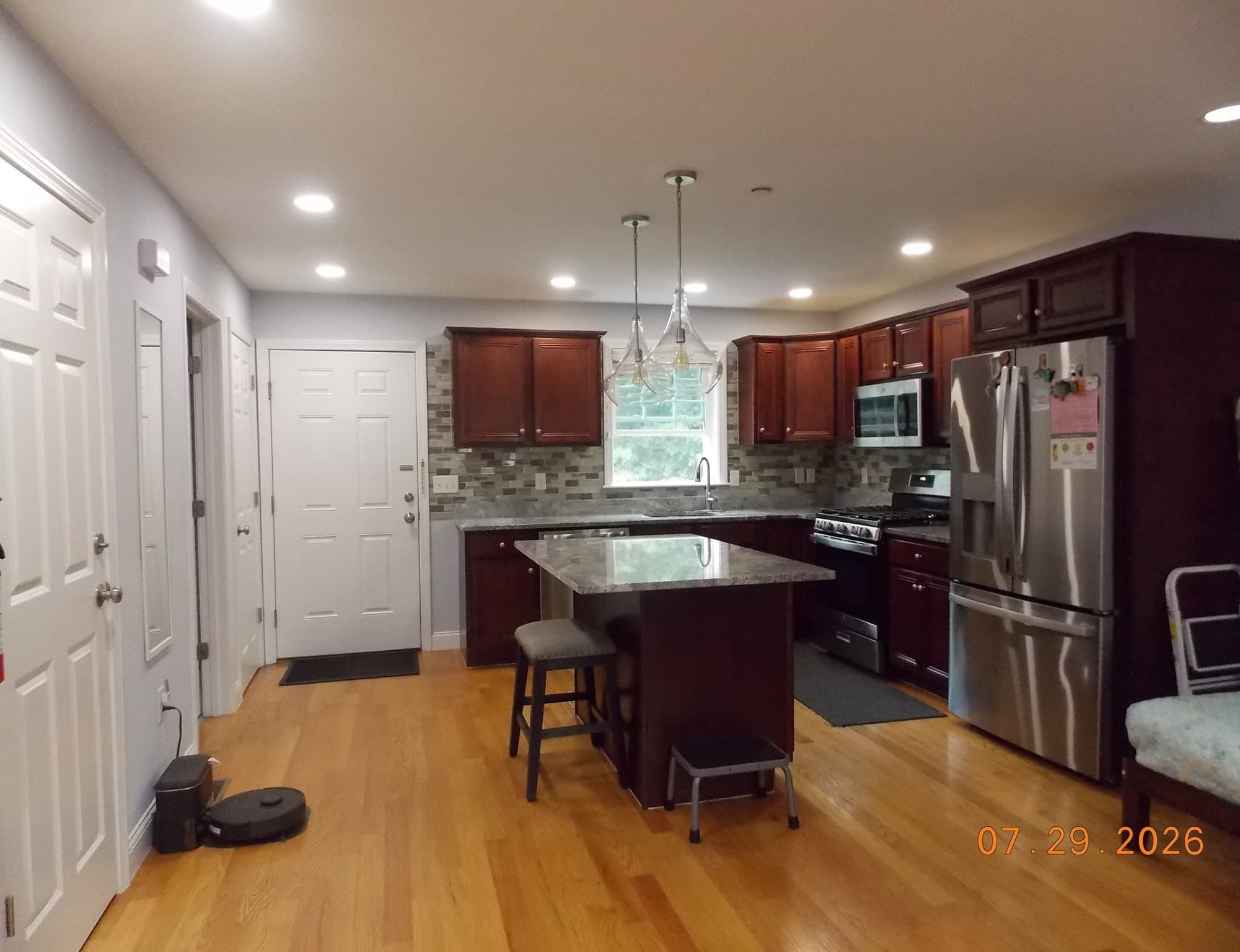 Condominium at 1 Paradise Ln # J3, Whitman MA 02382, Whitman, photo 2 of 14