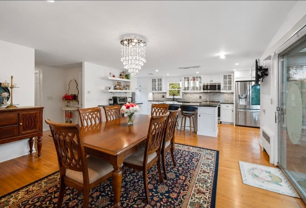 Single Family Residence at 105 Hillside Dr, Barnstable MA 02632, photo 7 of 36