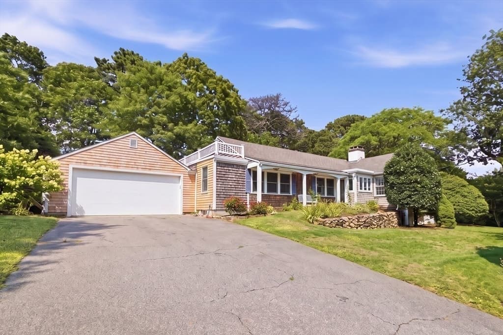 Single Family Residence at 105 Hillside Dr, Barnstable MA 02632, photo 33 of 36