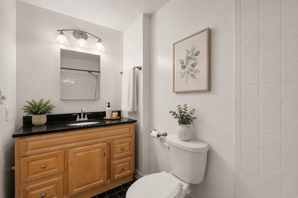 77 Adams St # 1206, Quincy MA 02169 photo 26