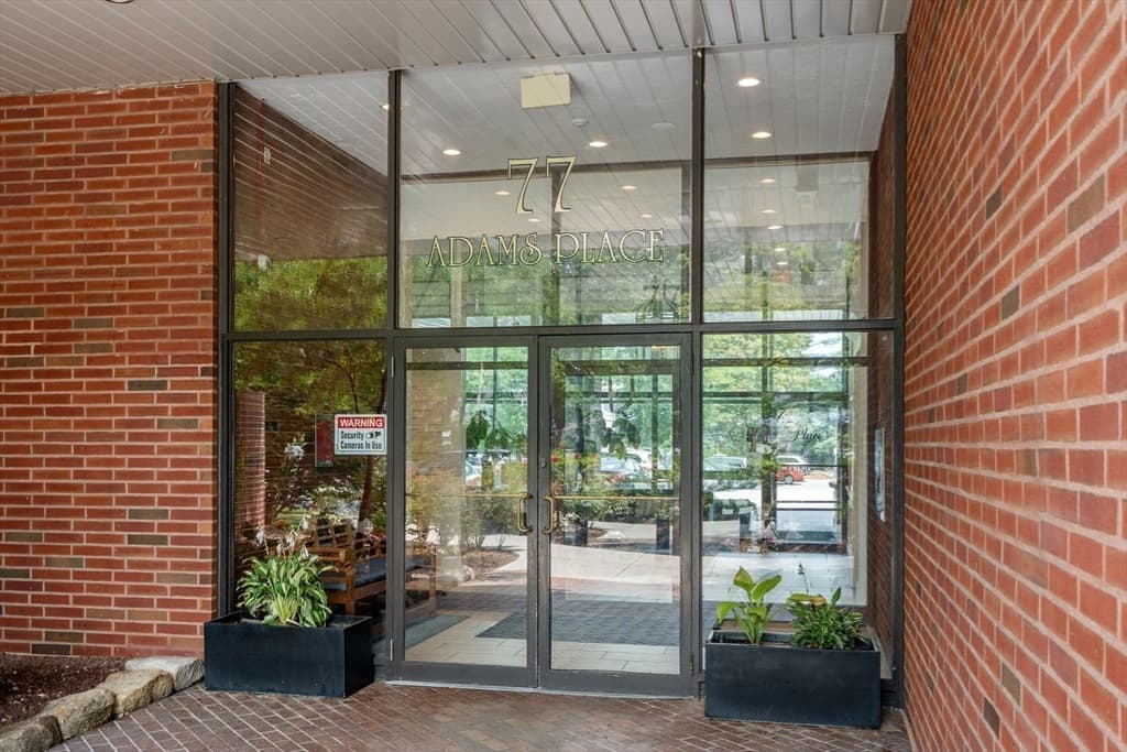 77 Adams St # 1206, Quincy MA 02169 photo 7