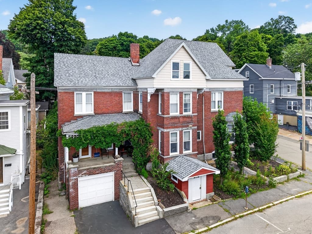 58 Oliver Street, Fitchburg MA 01420
