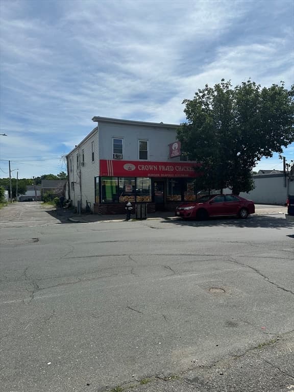 1012 Main St, Brockton MA 02301