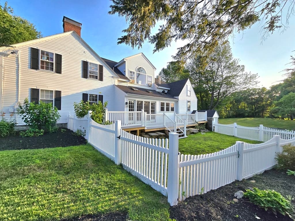 259 Salisbury St, Holden MA 01520 photo 3