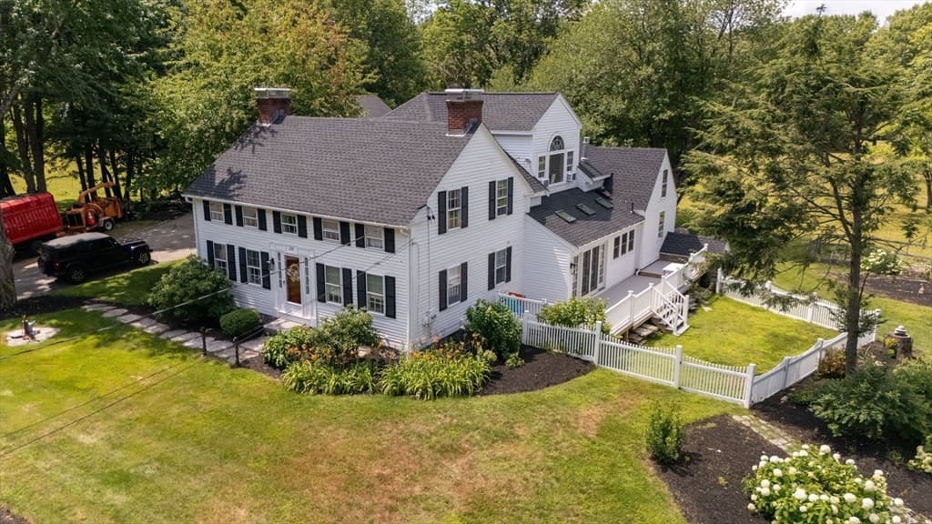 259 Salisbury St, Holden MA 01520 photo 38