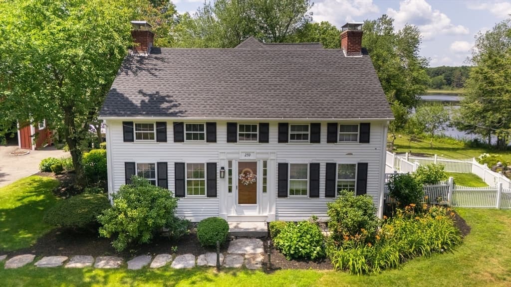 259 Salisbury St, Holden MA 01520 photo 37