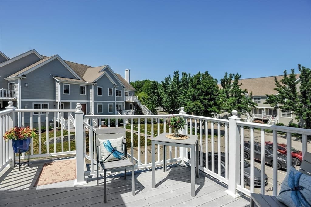 309 Hampton Way # 309, Abington MA 02351 photo 14