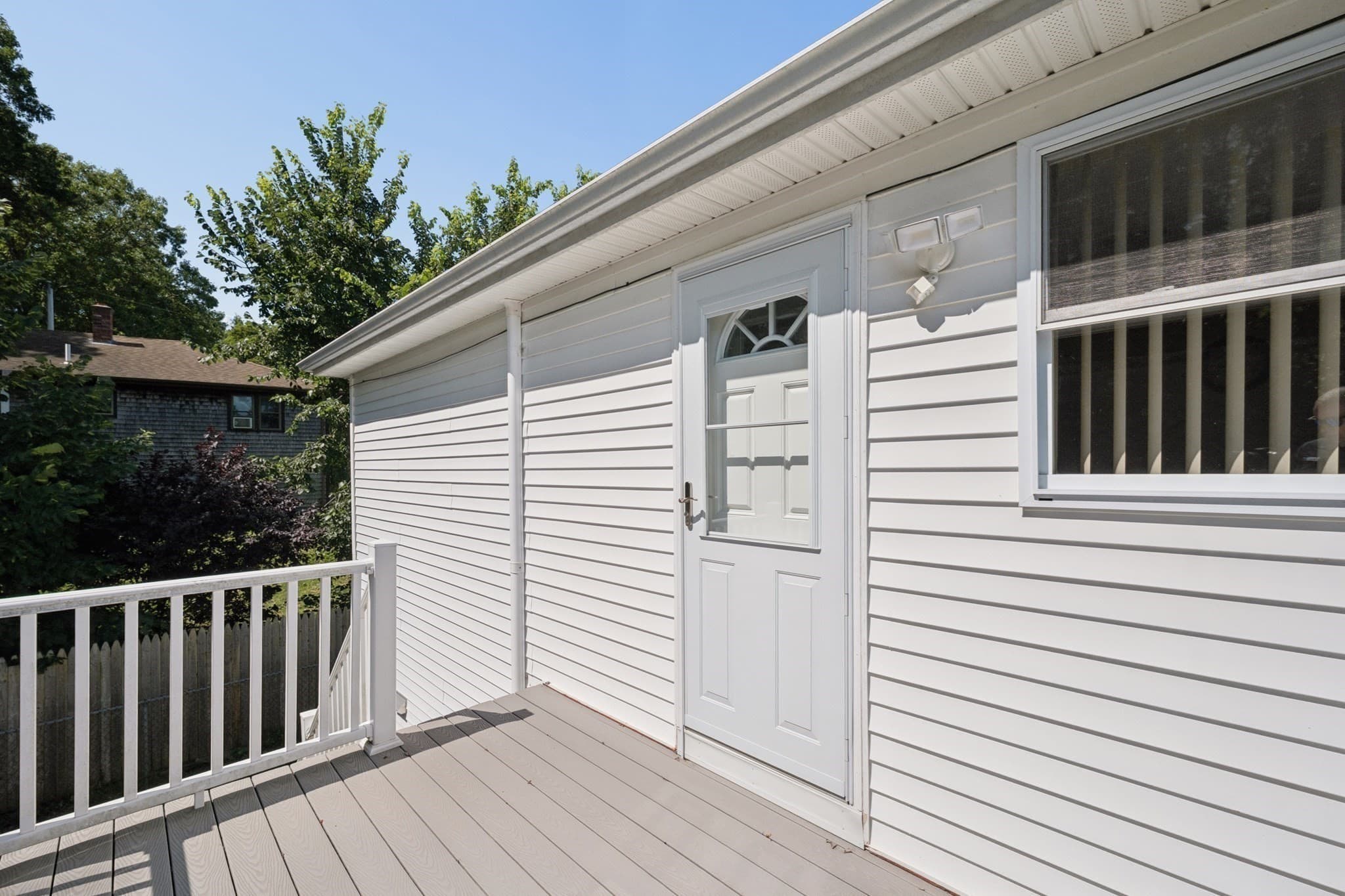 Single Family Residence at 1200 Bay St, Fall River MA 02724, photo 9 of 39