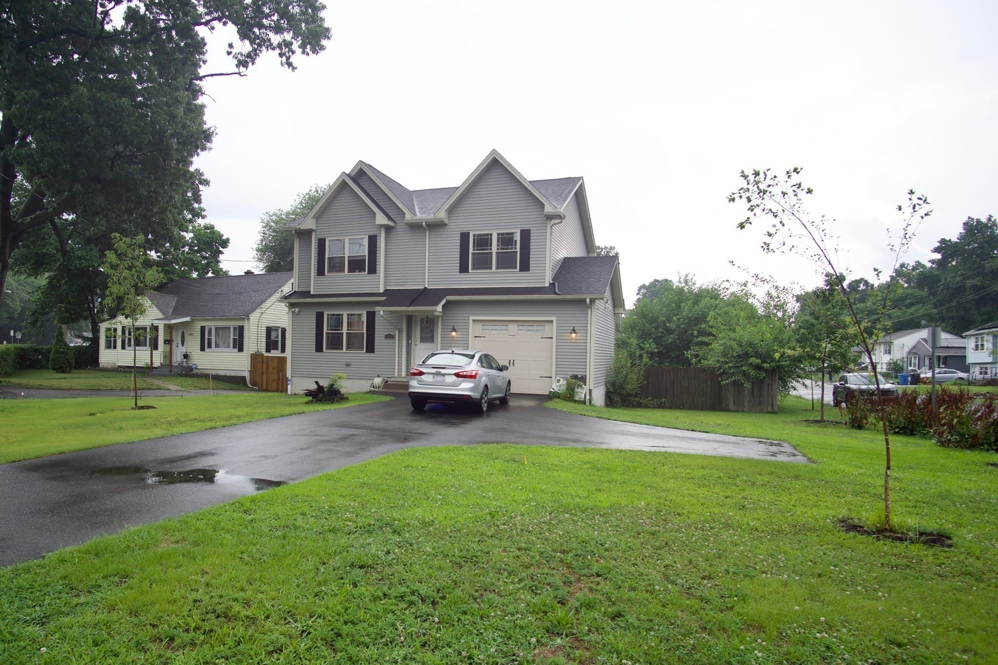 Single Family Residence at 1289 Bay St., Springfield MA 01109, Springfield, photo 2 of 13
