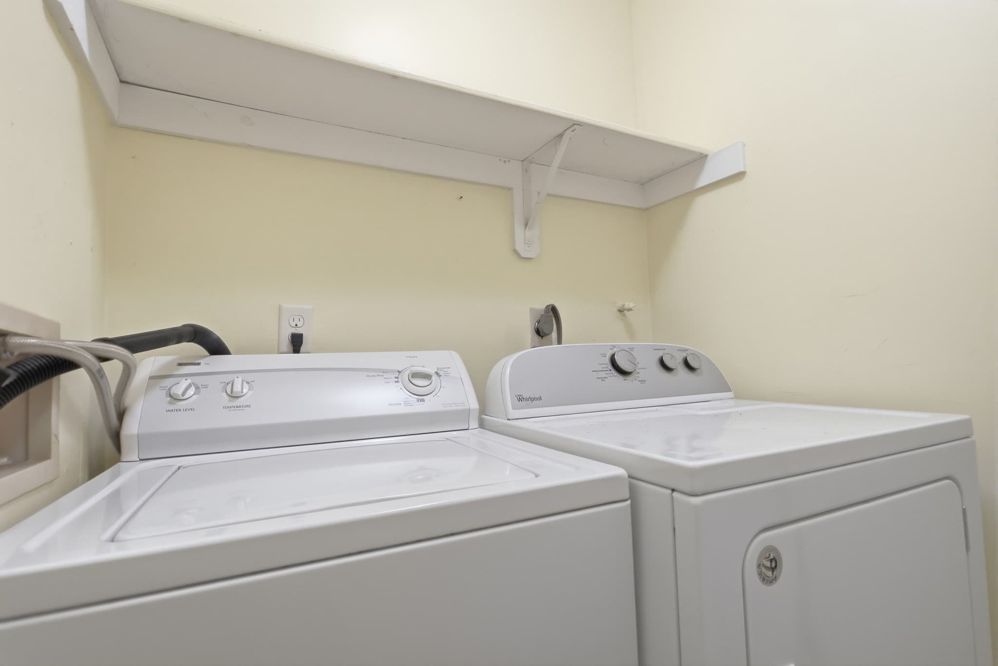 Condominium at 100 Merrimack Avenue # 117, Dracut MA 01844, photo 16 of 23
