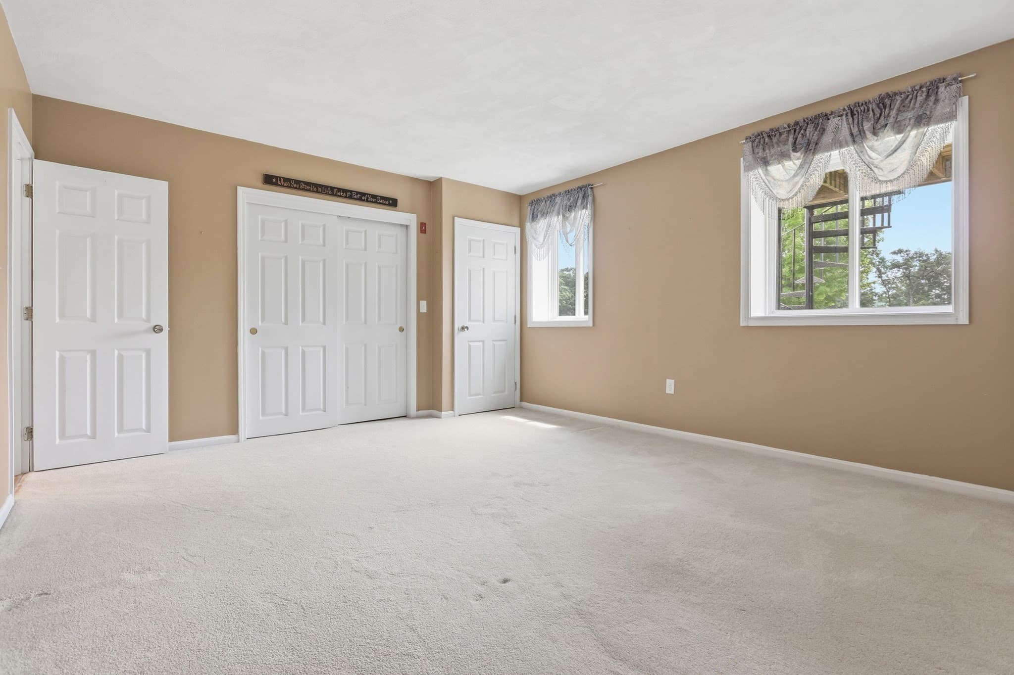Condominium at 100 Merrimack Avenue # 117, Dracut MA 01844, photo 11 of 23