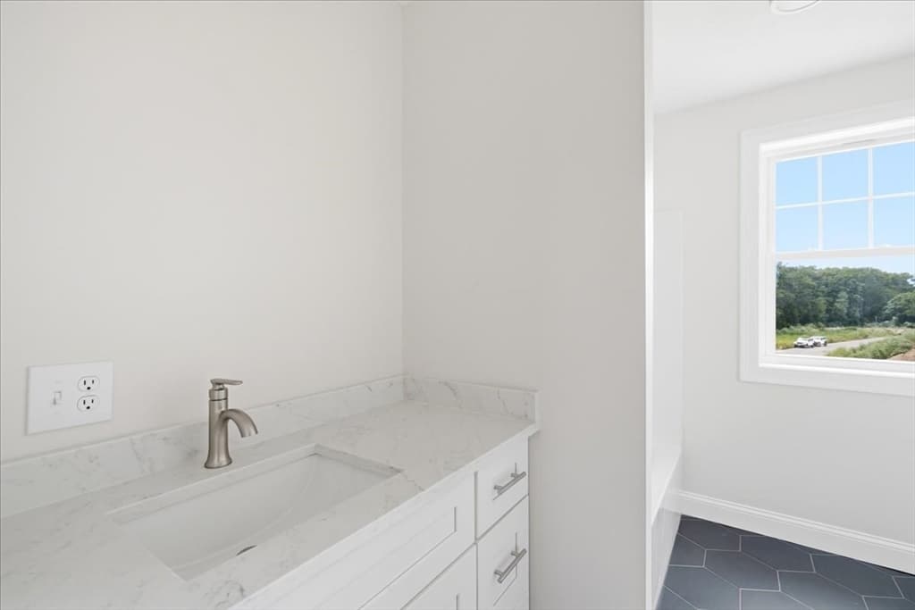 9 Jasmine Way, Bridgewater MA 02324 photo 16