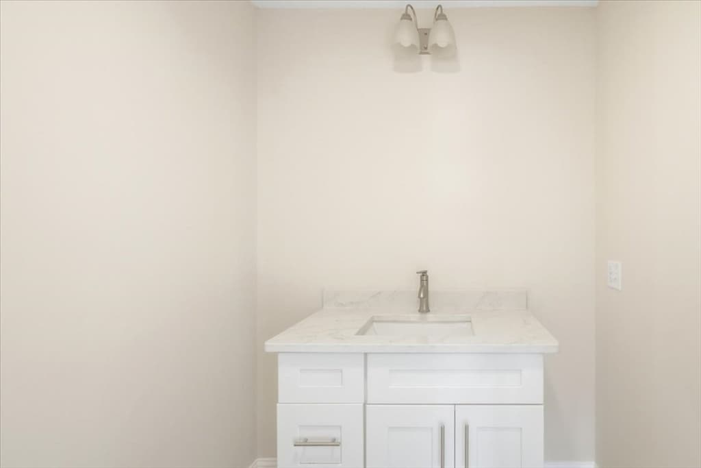 9 Jasmine Way, Bridgewater MA 02324 photo 8
